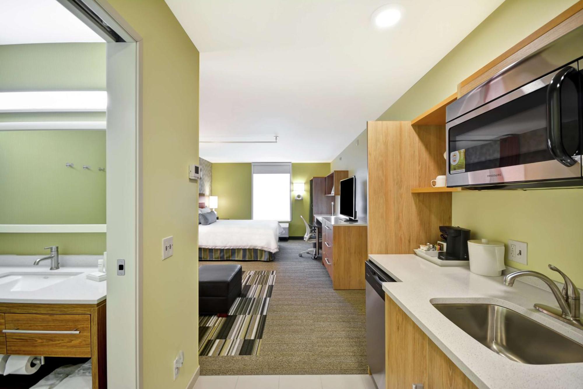 Home2 Suites By Hilton Rapid City Exterior photo